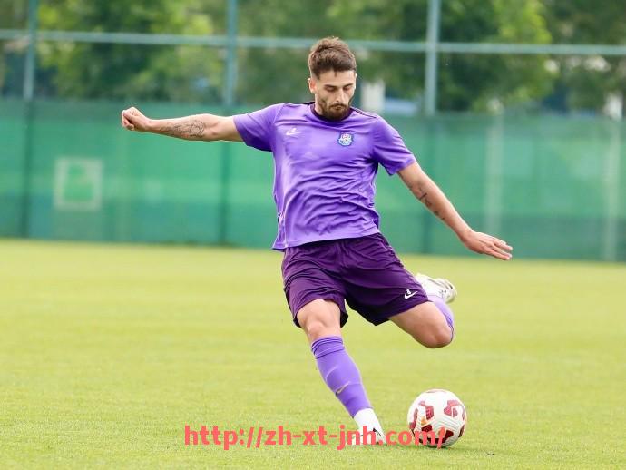 金年会体育-新西兰中超联赛比分情况及其对中国足球的影响